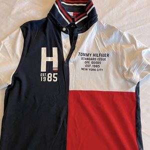Tommy Hilfiger , excellent quality, Medium size